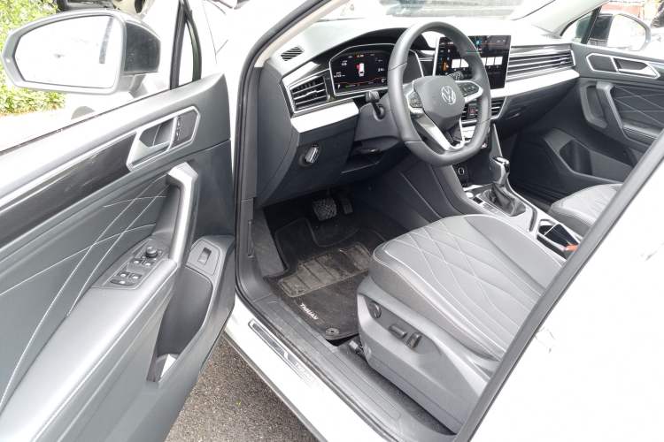 Used Volkswagen Tiguan L 2024 300TSI Automatic Two-Wheel Drive Smart Edition Driver Seat