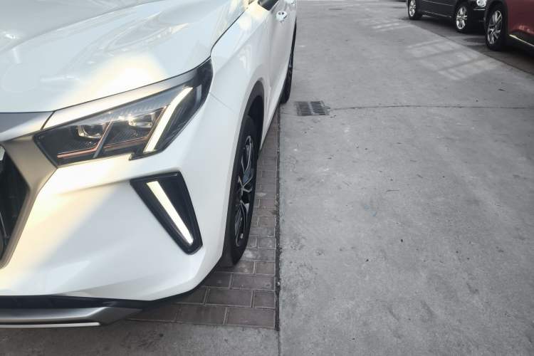 Used GAC Trumpchi GS4 PLUS 2021 270T Automatic Star Edition Left Front Headlight