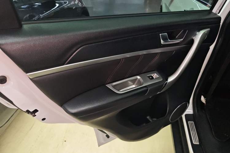 Used Haval M6 2018 1.5T Manual Two-Wheel Drive Elite Model