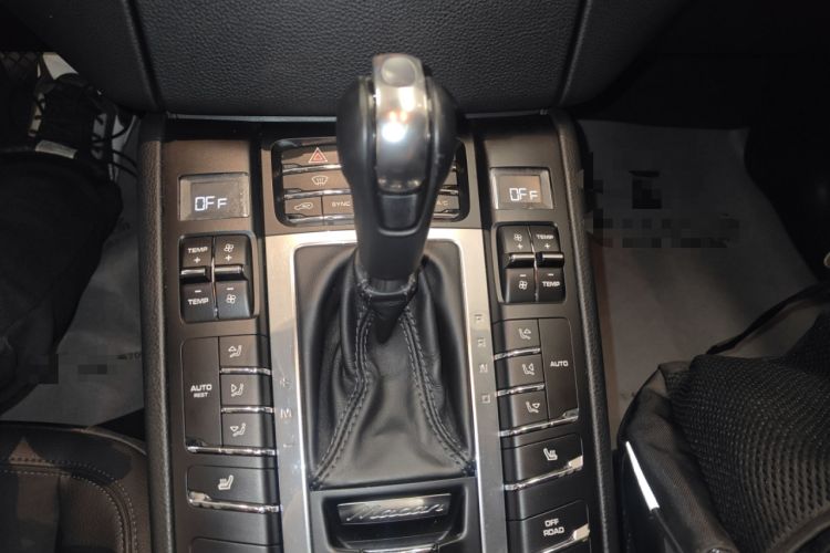 Used Porsche Macan 2017 Macan 2.0T Gear Lever
