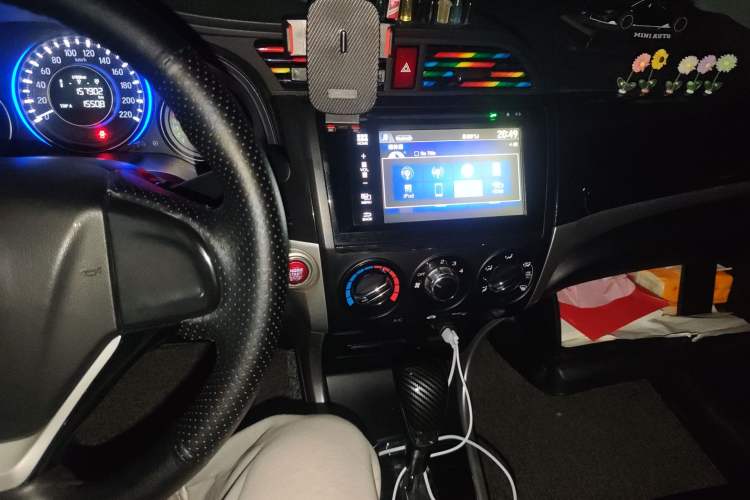 Used Honda Crider 2013 1.8L automatic luxury edition
