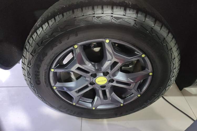 Used JETOUR Traveler 2023 2.0T All-Wheel Drive Conquer PRO