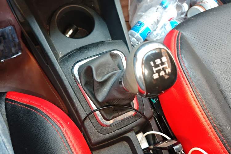 Used Dongfeng Aeolus AX3 2016 1.5L Manual Shangkue Model
