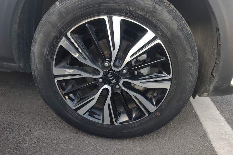 Used Kia kx1 Stonic 2019 1.4L Automatic Fun Edition China VI
