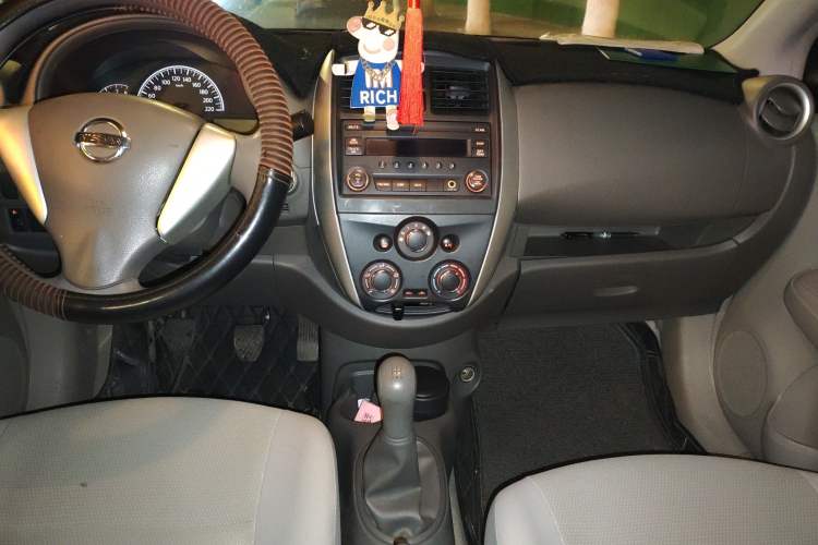 Used Nissan Sunny 2016 1.5XE Manual Leading Edition
