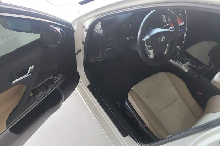 Used Toyota Reiz 2013 2.5V Shangrui Edition Driver Seat