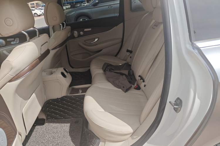 Used Mercedes-Benz E-Class 2019 E 300 L Stylish Model Left Rear Seat