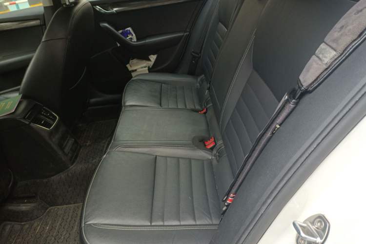 Used Skoda Octavia 2015 1.6L Automatic Yijun Edition