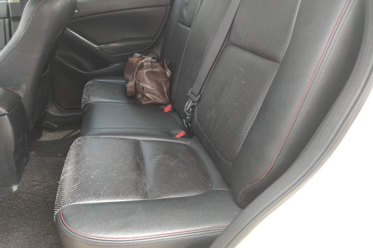 Used Mazda CX-5 2013 2.0L Manual Two-Wheel Drive Comfort Version Left Rear Seat