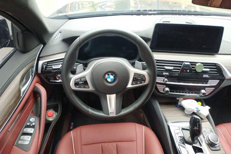 Used BMW 5 Series 2022 Restyled 530Li Leading Edition M Sport Package