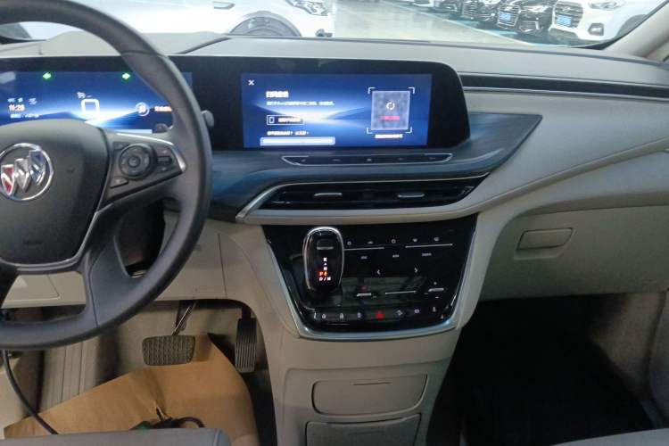 Used Buick GL8 2023 ES Lu Zun Comfort Model