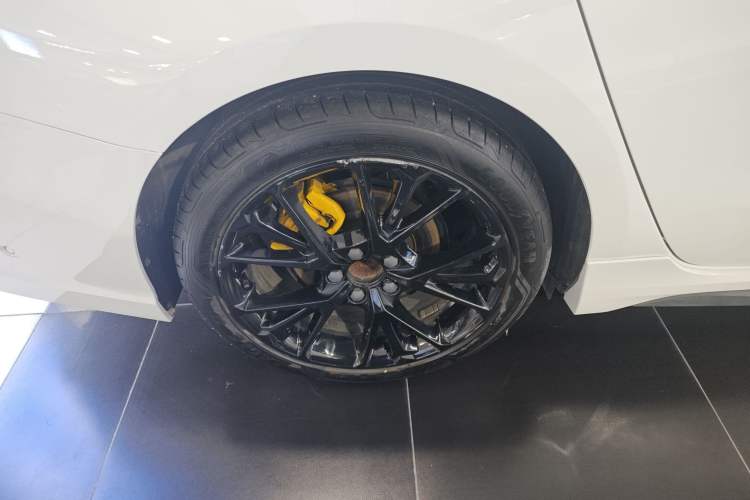 Used Lynk & Co 03 2022 2.0TD DCT JingPro
