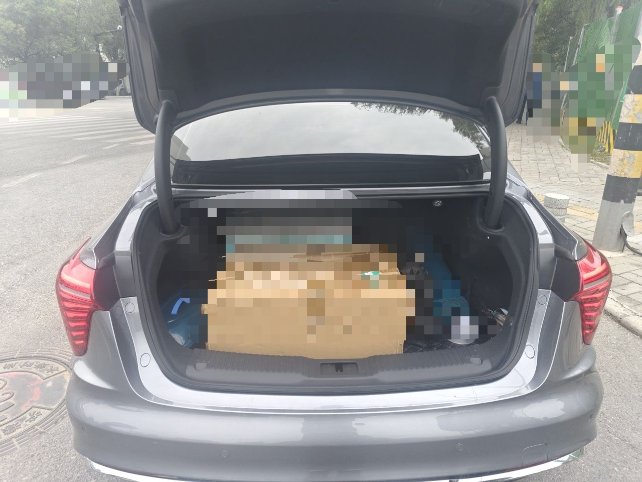 Hongqi H5 2023 2.0T Automatic Smart Connect Flagship Edition - Chinese Trim Chang — снимка 19