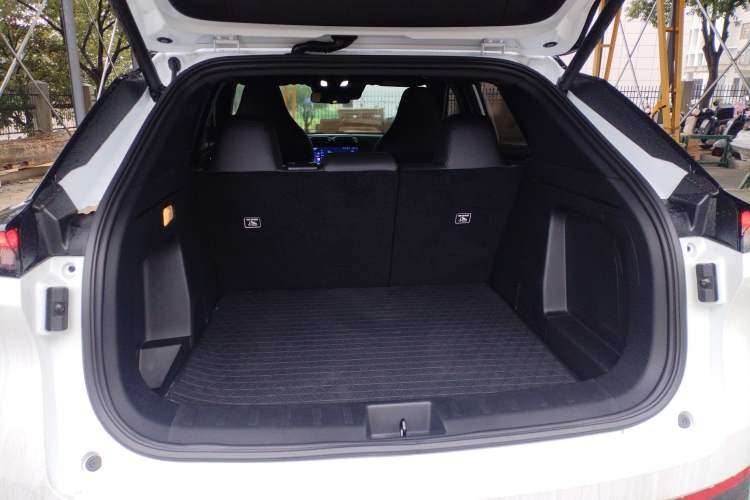 Used HEDMOS 06 2025 Model 520km
