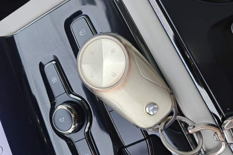 Used Nio ES8 2020 580 km Signature Edition 7-Seater Version
