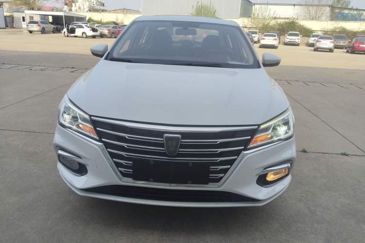Used Roewe i5 2020 1.5L Manual 4G Connect Leehao Flagship Edition Front