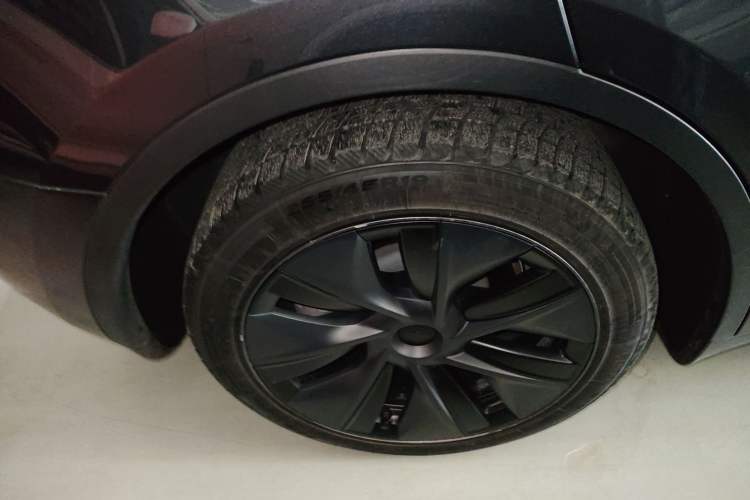 Used Tesla Model Y 2024 Rear-Wheel-Drive Version
