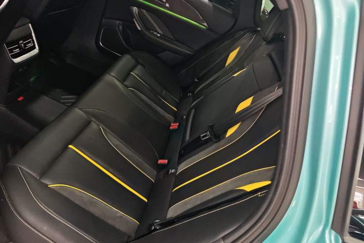 Used Hongqi H6 2023 2.0T ZhiZhen Edition