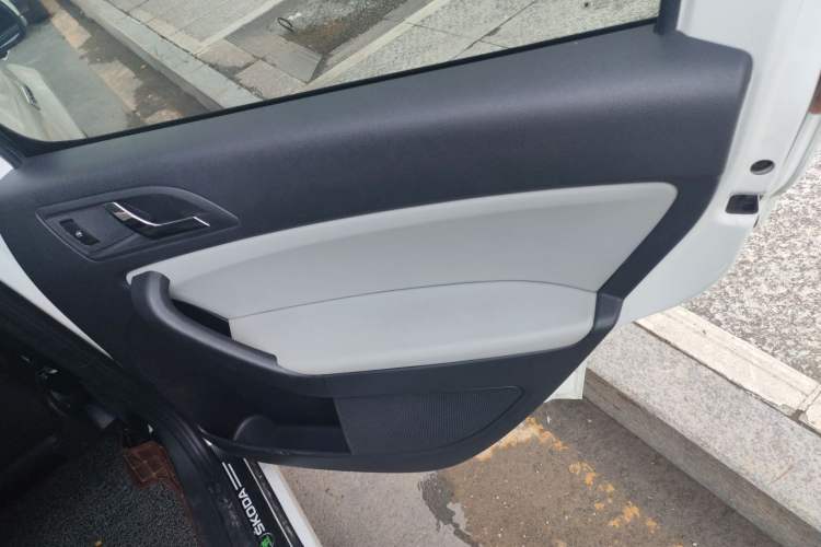 Used Skoda Yeti 2017 TSI280 DSG Advanced Edition
