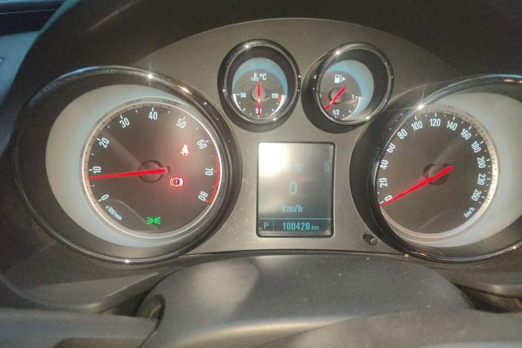 Used Buick Regal 2014 1.6T Fashionable Tech Edition