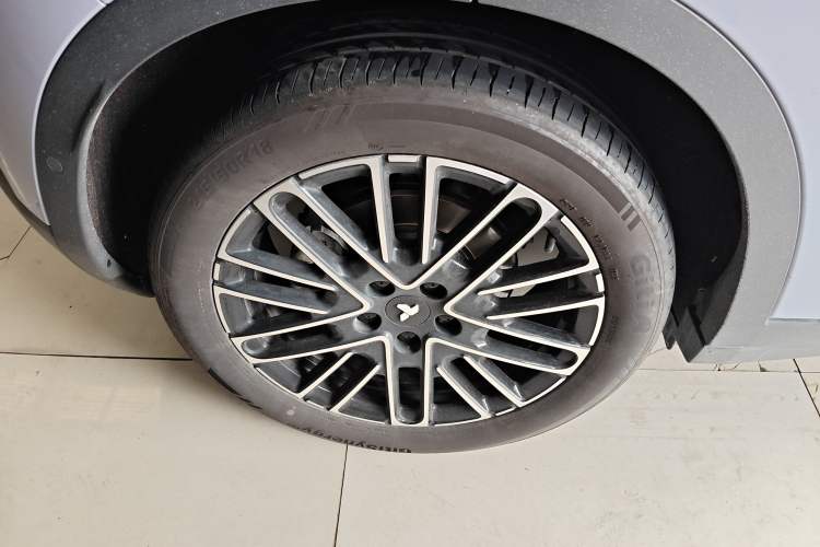 Used firefly 2025 Illuminated Edition
