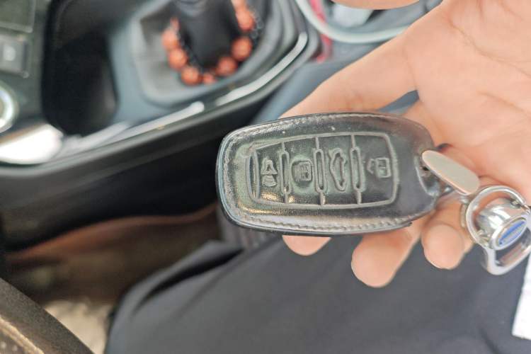 Used Haval H2s 2017 Blue Label 1.5T Manual Elite Model Vehicle Key