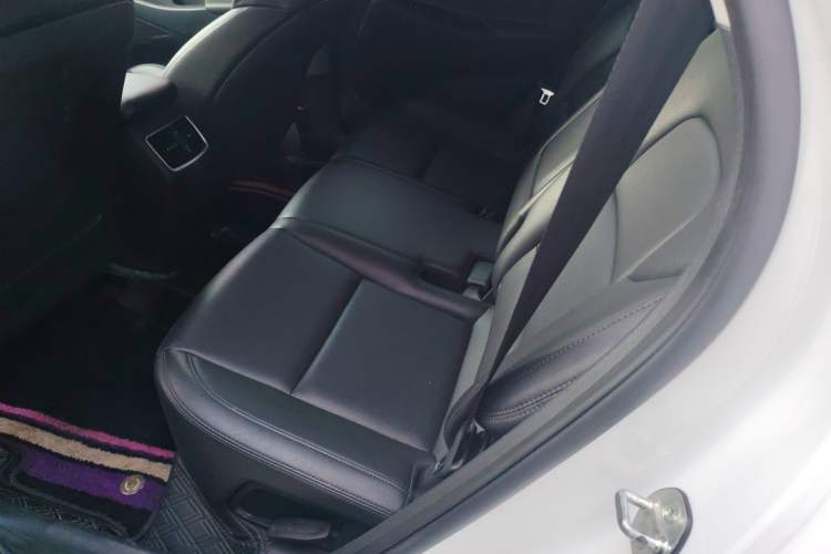 Used Hyundai Tucson 2015 1.6T Dual-Clutch Two-Wheel-Drive Smart Model Left Rear Seat