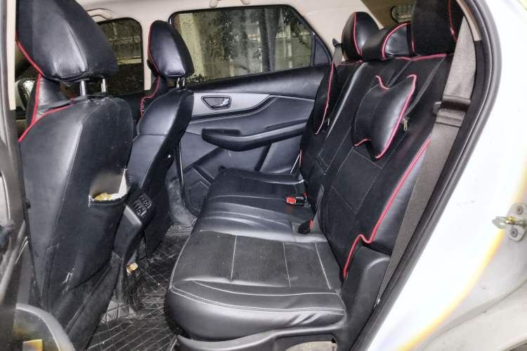 Used Dongfeng Fengon S560 2018 1.8L Manual Comfort 7-Seater