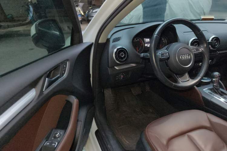 Used Audi A3 2016 Limousine 35 TFSI Style Edition
