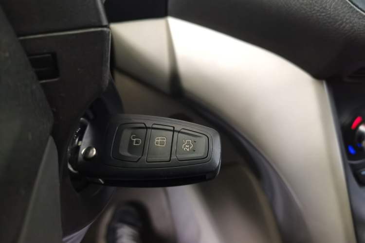 Used Ford Kuga 2013 1.6L GTDi 4x4 Elite Model