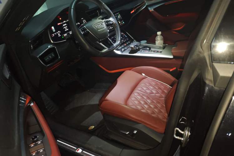 Used Audi A7L 2024 45 TFSI quattro S-line Black Warrior Edition
