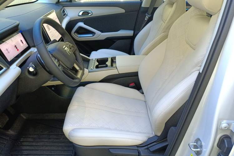 Used BYD Yuan UP 2025 Intelligent Driving Version 401 KM Dynamic Edition