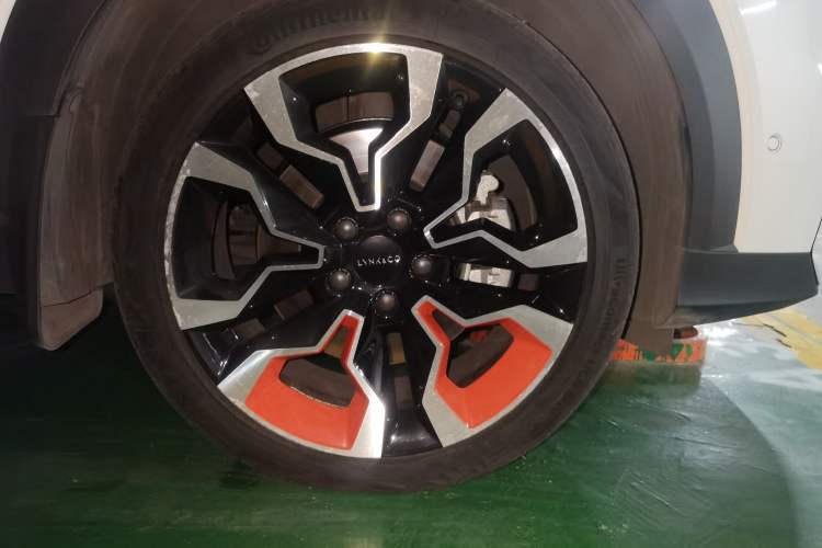 Used Lynk & Co 06 2021 1.5T Shero Pink Special Edition