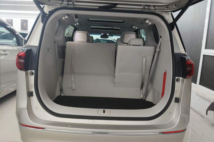 Used Buick GL8 2023 ES Lu Zun Luxury Edition and Yue Version