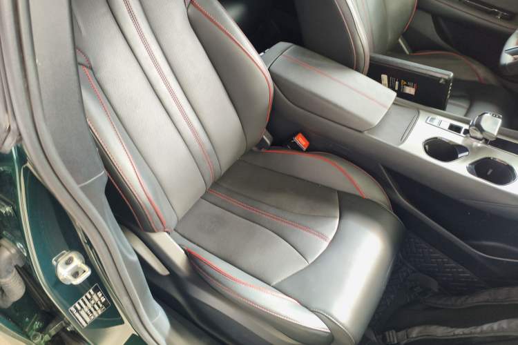 Used MG 7 2023 1.5T DCT Luxurious Supreme Edition