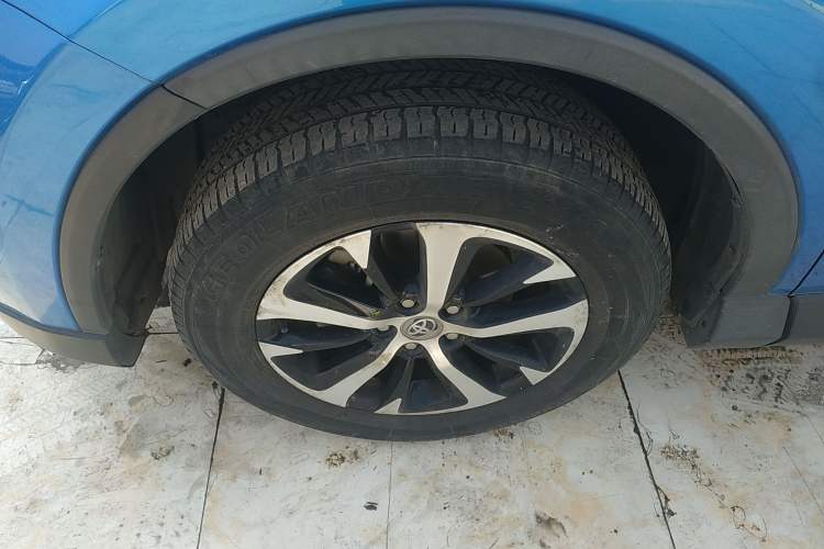 Used Toyota RAV4 2016 2.0L CVT 4x4 New Edition China V Standard