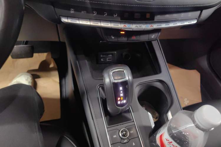 Used Cadillac XT4 2018 28T Two-Wheel Drive Leading Version