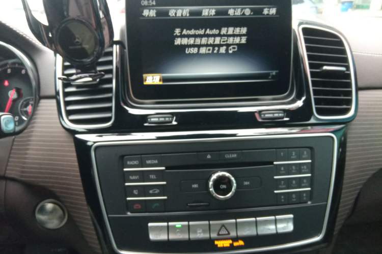 Used Mercedes-Benz GLE 2018 GLE 320 4MATIC Dynamic Edition Collector's Edition Audio And AC Panel