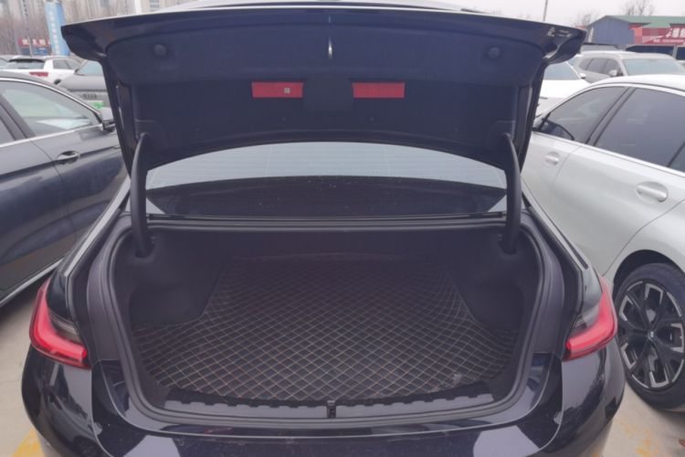 Used BMW i3 2024 eDrive 35 L