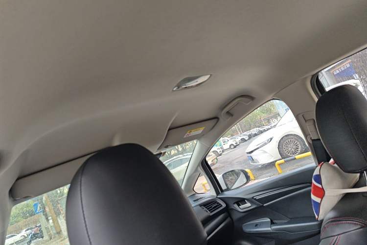 Used Honda Fit 2018 1.5L CVT Comfort Version Headliner