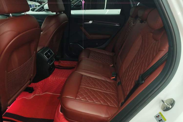 Used Audi Q5L Sportback 2022 40 TFSI Fashion Model
