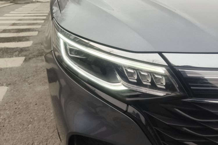 Used Roewe iMAX8 2022 400TGI Flagship Edition
