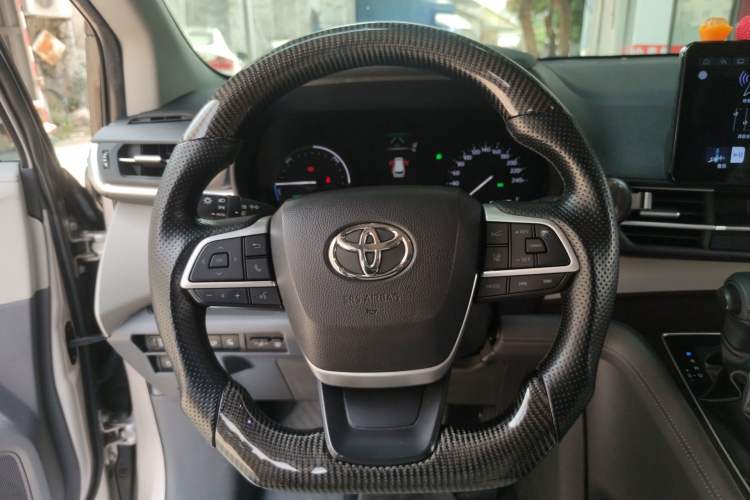 Used Toyota SIENNA 2021 2.5L Hybrid Comfort Edition