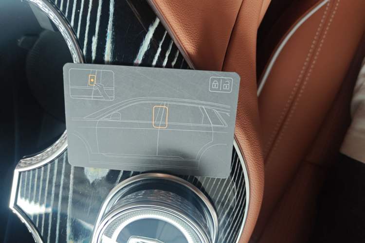 Used Cadillac OPTIQ 2024 Four-Wheel Drive Long-Range Version
