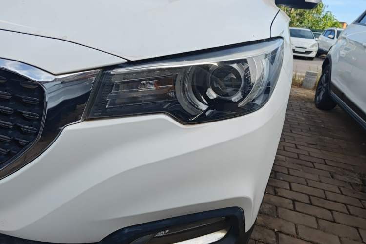 Used MG ZS 2018 1.5L Automatic Luxury Edition China V Standard