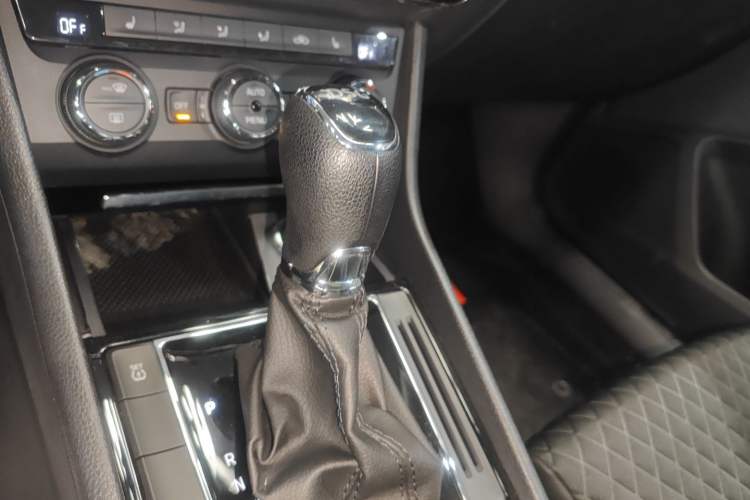 Used Skoda Superb 2018 TSI280 DSG Comfort Edition China V Standard
