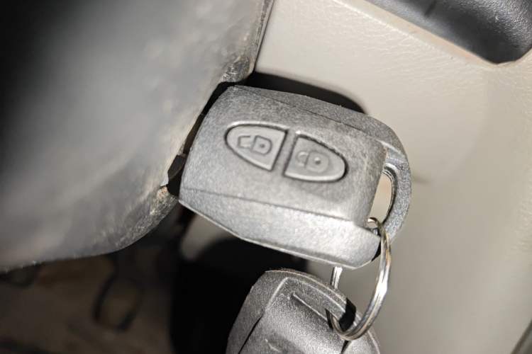 Used CHANGAN KAICHENG Taurus 2013 1.2L Comfort Model
