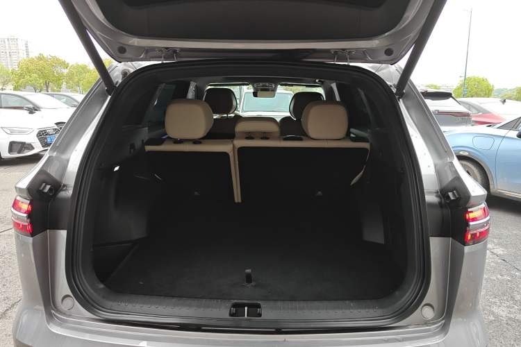 Used Geely Auto Monjaro L 2025 Dongfang Yao 2.0TD Automatic Lanxing Edition Trunk