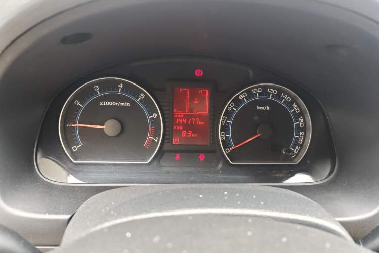 Used Bestune B50 2012 1.6L automatic 3G version
