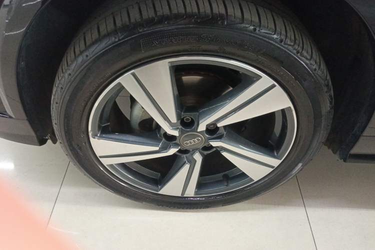 Used Audi Q2L 2020 35 TFSI Fashion Dynamic Model